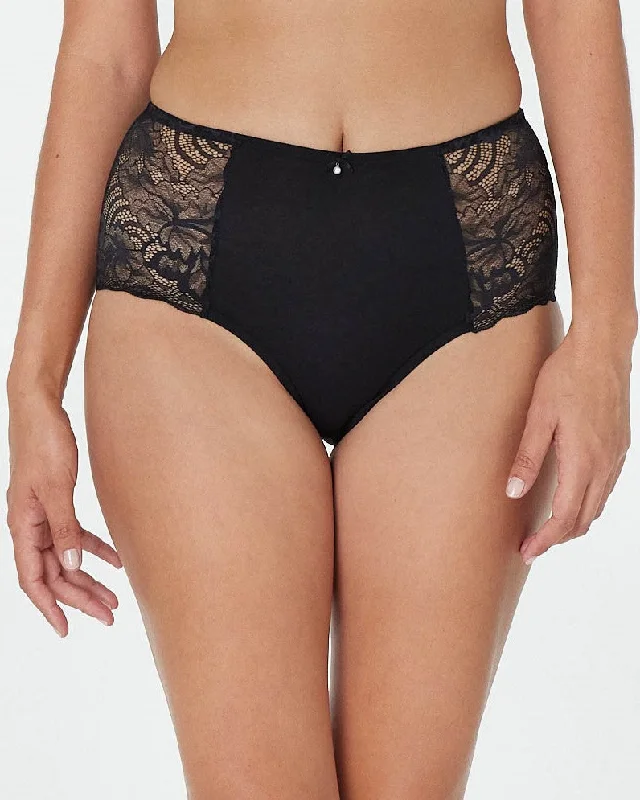 Women's sports - wear briefs for athletic activities Embrace Full Brief