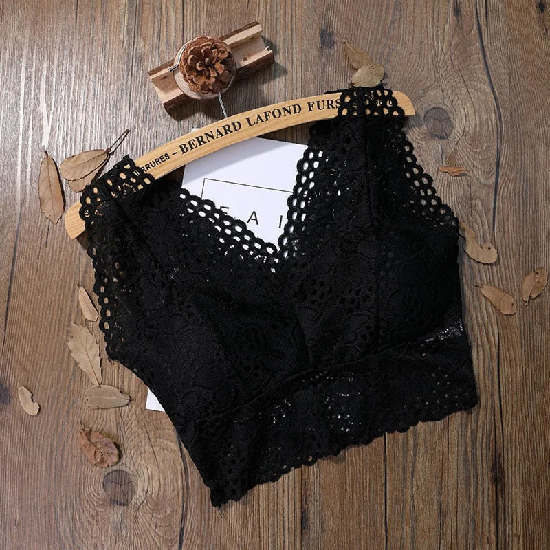 Bra with a smooth fabric for a sleek and comfortable feel Sexy Lace Floral Crochet Vest Crop Top Bra with a smooth fabric for a sleek and comfortable feel Sexy Lace Floral Crochet Vest Crop Top